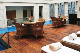 Picture��Poolside space